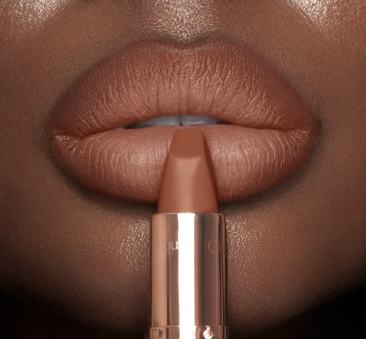 Maquillage des lèvres