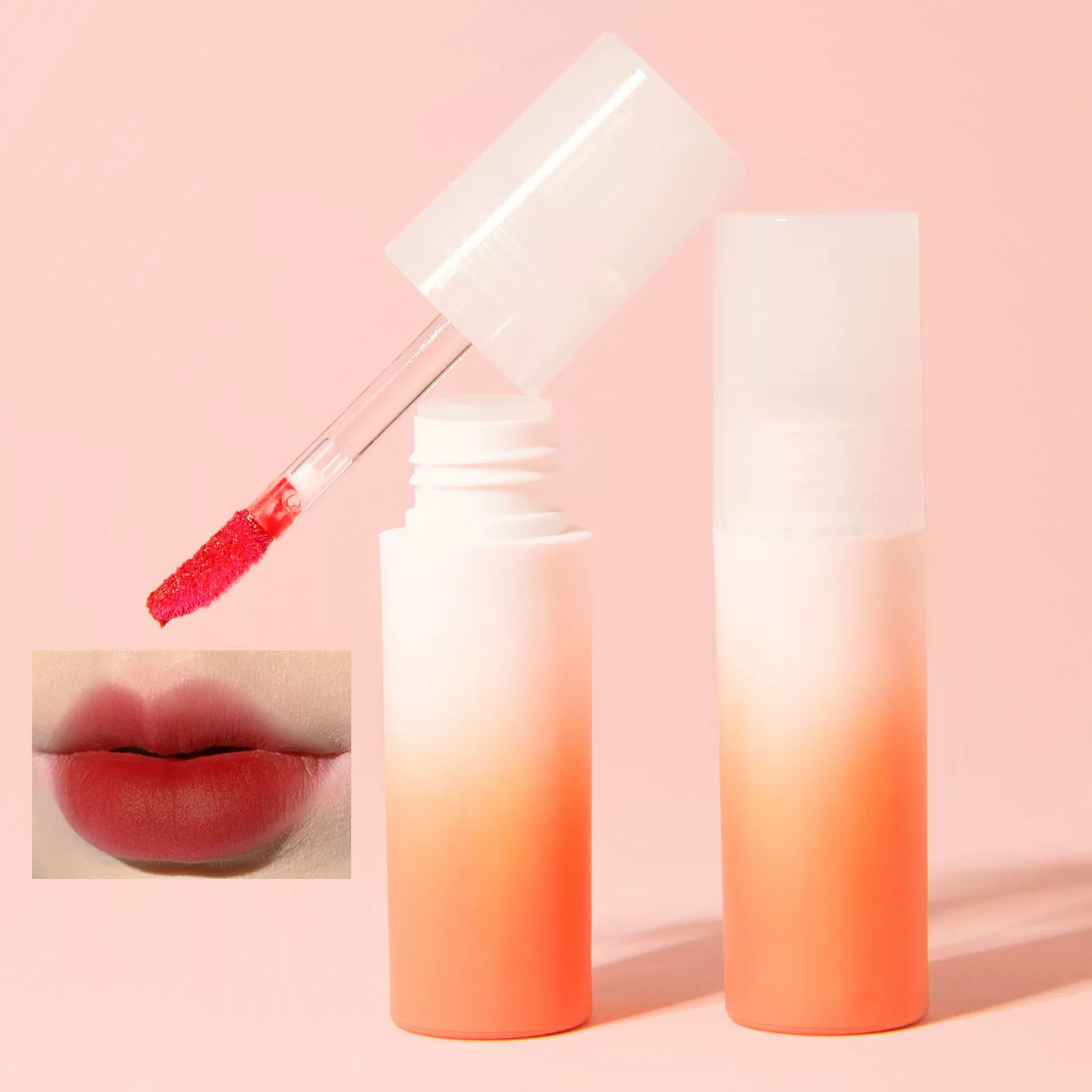 Nouvelle boue à lèvres été – Texture veloutée, fini mat doux et sensuel, non asséchant, longue tenue, teinte claire